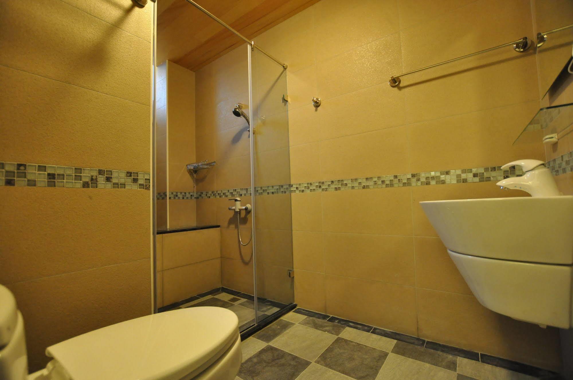 Go Go Fun Apartment Luodong Exterior foto