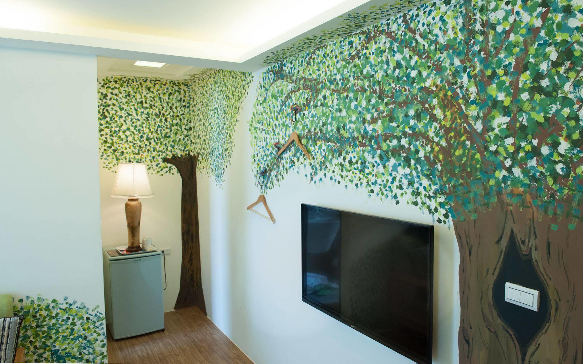 Go Go Fun Apartment Luodong Exterior foto